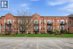 262 DUNDAS Street E Unit# 216  Waterdown, ON L8B 1A9