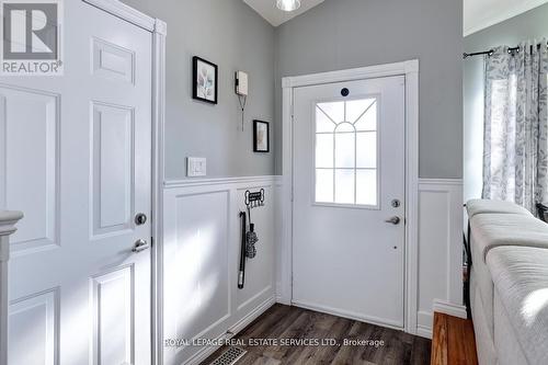 23 Annapolis Way, Hamilton, ON - Indoor Photo Showing Other Room