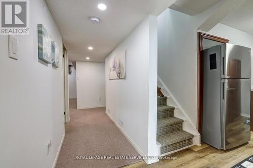23 Annapolis Way, Hamilton, ON - Indoor Photo Showing Other Room