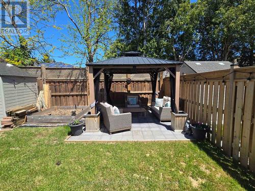 23 Annapolis Way, Hamilton, ON - Outdoor With Deck Patio Veranda