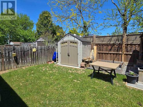23 Annapolis Way, Hamilton, ON - Outdoor