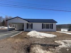 16 Spencer Road Centreville, NL A0G 4P0