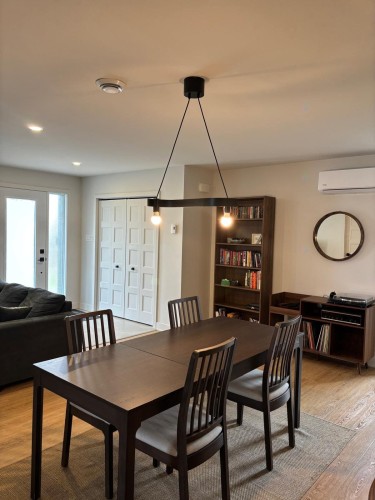 Dining Room - 2-338 Rue St-Raphael, Salaberry-De-Valleyfield, QC - Indoor Photo Showing Dining Room