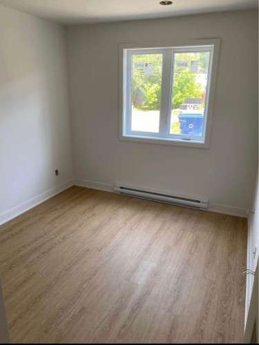 Bedroom - 2-338 Rue St-Raphael, Salaberry-De-Valleyfield, QC - Indoor Photo Showing Other Room