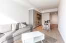 Salon - 905-1288 Rue St-Antoine O., Montréal (Ville-Marie), QC  - Indoor Photo Showing Living Room 