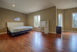 Bedroom - 
