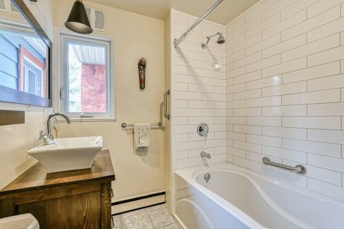 Salle de bains - 3122 1Er Rang De Doncaster, Val-David, QC - Indoor Photo Showing Bathroom