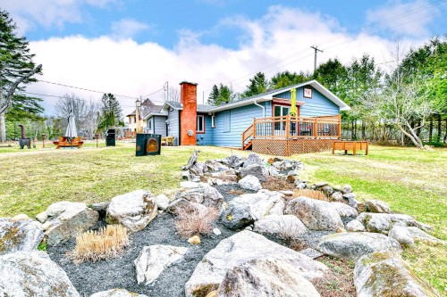 Cour - 3122 1Er Rang De Doncaster, Val-David, QC - Outdoor With Deck Patio Veranda