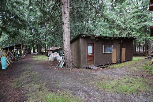 432 Bayles Road, Nakusp, BC - Outdoor