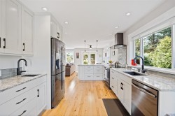 108-1645 Narissa Rd Sooke, BC V9Z 1J3