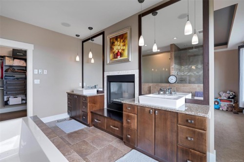 2607 Ruby Crt, Langford, BC 