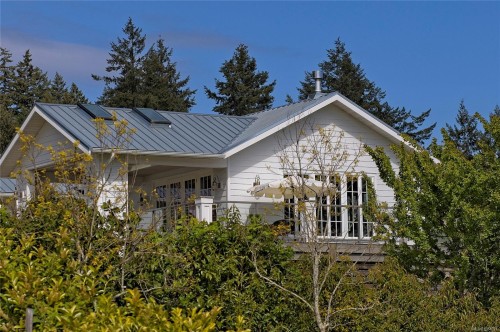 146 Tantramar Dr, Salt Spring, BC 