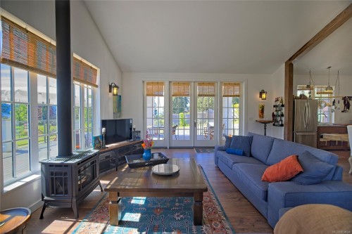 146 Tantramar Dr, Salt Spring, BC 