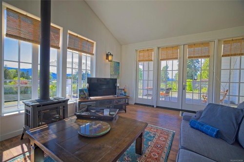 146 Tantramar Dr, Salt Spring, BC 