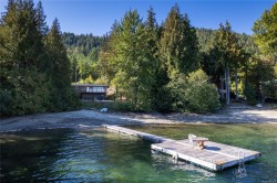 2180 South Lake Rd  Qualicum Beach, BC V9K 2L7