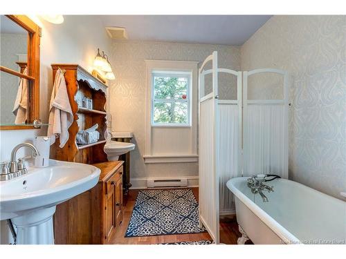 657 Royal Rd, Memramcook, NB 
