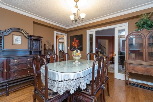 7072 Willis Point Rd, Central Saanich, BC 