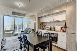 2511-1188 Rue St-Antoine O. Montréal (Ville-Marie), QC H3C 1B4