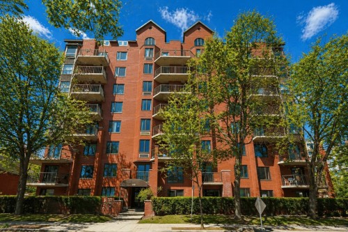605-259 Rue Champlain  Gatineau (Hull), QC J8X 3R9