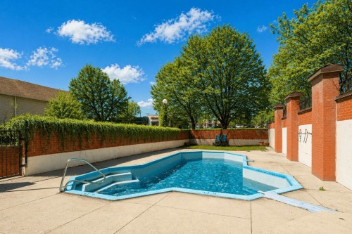 Piscine - 605-259 Rue Champlain, Gatineau (Hull), QC - Outdoor With In Ground Pool With Backyard