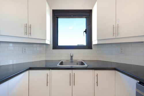 Cuisine - 605-259 Rue Champlain, Gatineau (Hull), QC - Indoor Photo Showing Kitchen