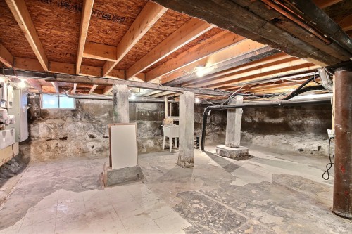 Sous-sol - 109 1Re Avenue, Montréal (Lasalle), QC - Indoor Photo Showing Basement