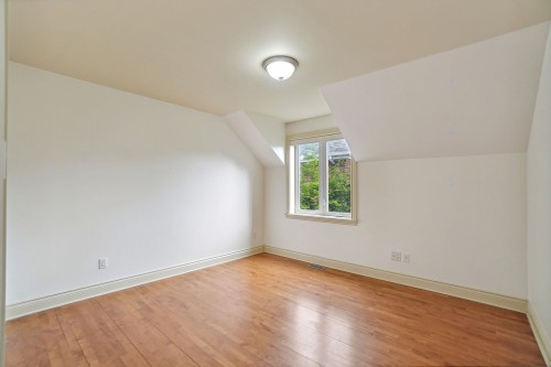 Chambre à coucher - 5 Av. Stewart, Pointe-Claire, QC - Indoor Photo Showing Other Room