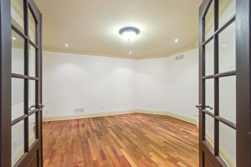 Bureau - 5 Av. Stewart, Pointe-Claire, QC - Indoor Photo Showing Other Room