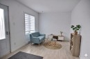 Salon - 119 10E Rue, Rouyn-Noranda, QC  - Indoor 
