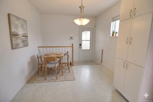 Salle à manger - 119 10E Rue, Rouyn-Noranda, QC - Indoor Photo Showing Dining Room