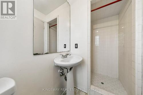 2175 Denise Road, Mississauga, ON - Indoor Photo Showing Bathroom