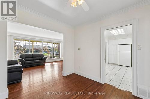 2175 Denise Road, Mississauga, ON - Indoor