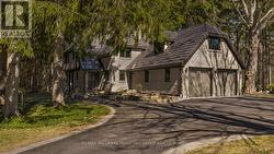 26 CATHEDRAL PINES ROAD  Oro-Medonte, ON L4M 4Y8