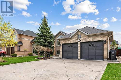 19 LIVINGSTON DRIVE  Caledon, ON L7C 1A1