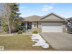 28 CHARLTON WY Sherwood Park, AB T8H 2C7