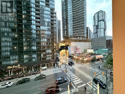 410 - 99 JOHN STREET Toronto, ON M5V 0S6