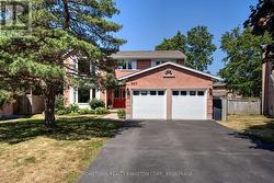 927 EDINBOROUGH CRESCENT Kingston (North Of Taylor-Kidd Blvd), ON K7P 2C4
