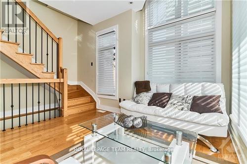 10 - 800 Melwood Avenue, Ottawa, ON - Indoor Photo Showing Other Room