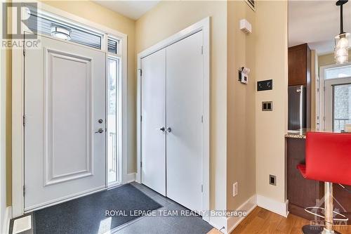 10 - 800 Melwood Avenue, Ottawa, ON - Indoor Photo Showing Other Room