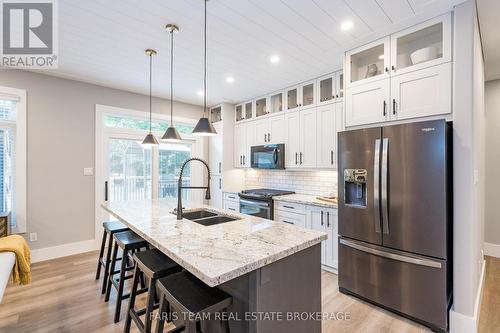 16 Tall Pines Drive, Tiny, ON 