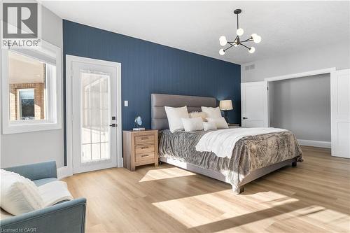 2 Cloverlea Crescent, St. George, ON - Indoor Photo Showing Bedroom