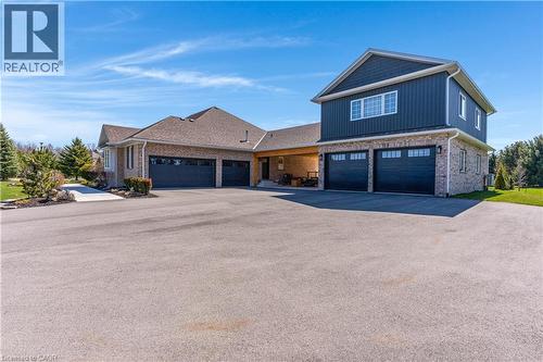 2 Cloverlea Crescent, St. George, ON - Outdoor