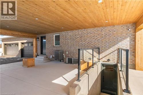 2 Cloverlea Crescent, St. George, ON - Outdoor With Exterior