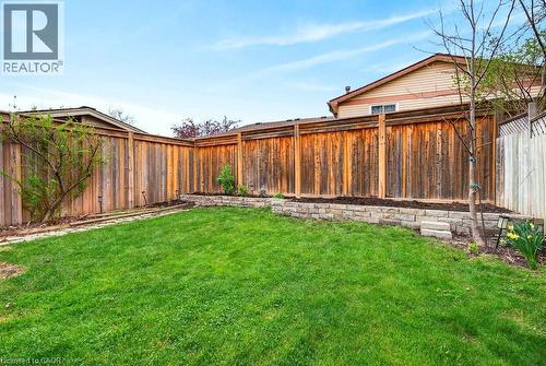 2233 Melissa Crescent, Burlington, ON - Outdoor