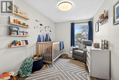 2233 Melissa Crescent, Burlington, ON - Indoor Photo Showing Other Room