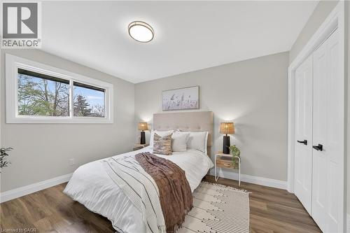 201 Ridge Street, Hamilton, ON - Indoor Photo Showing Bedroom
