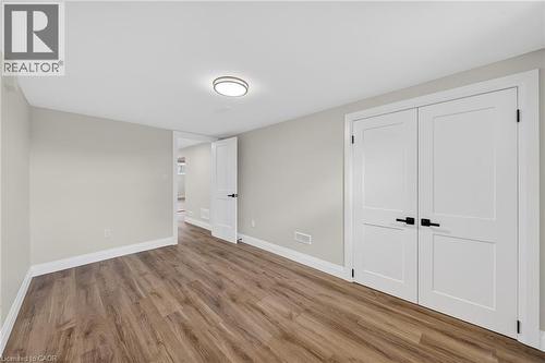 201 Ridge Street, Hamilton, ON - Indoor Photo Showing Other Room