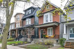 133 LANGFORD AVENUE Toronto, ON M4J 3E5