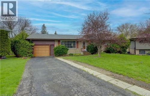 259 WILLOWDALE Place  Waterloo, ON N2J 3M5