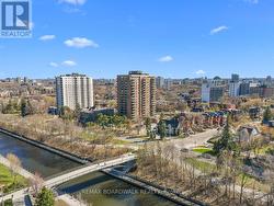 702 - 20 THE DRIVEWAY DRIVE  Ottawa, ON K2P 1C8